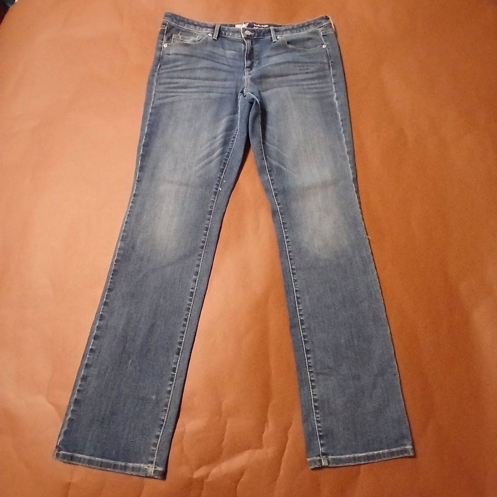 Mossimo Womens 16/33L Mid Rise Straight Jeans Blue Medium Wash Denim